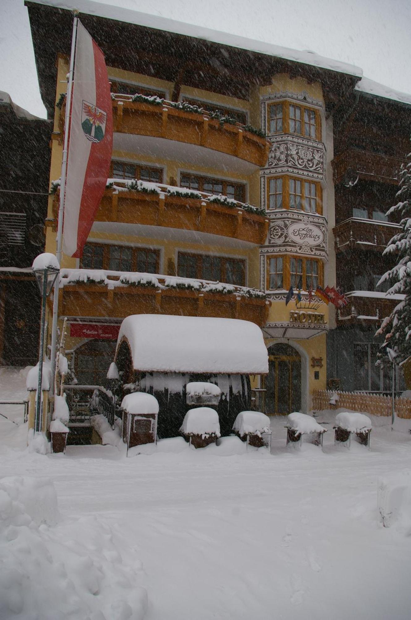 Am Dorfplatz Suites - Adults Only St. Anton am Arlberg Eksteriør bilde