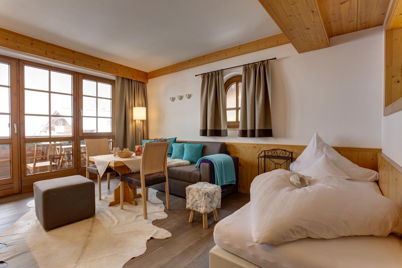 Am Dorfplatz Suites - Adults Only St. Anton am Arlberg Eksteriør bilde