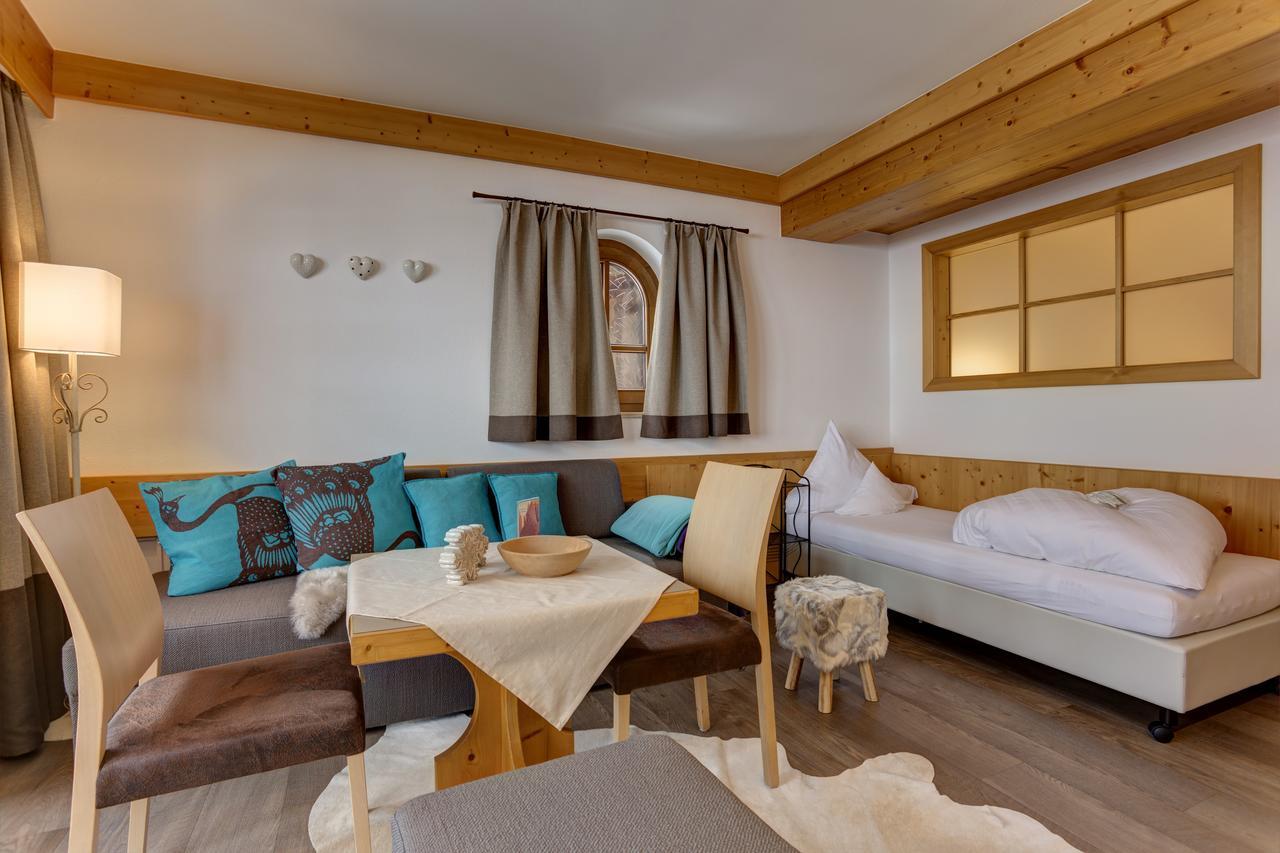 Am Dorfplatz Suites - Adults Only St. Anton am Arlberg Eksteriør bilde