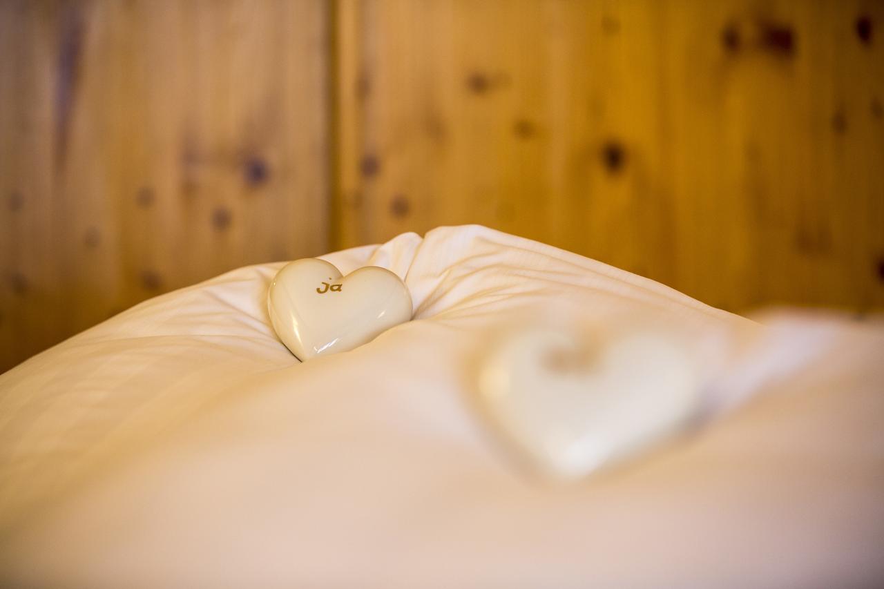 Am Dorfplatz Suites - Adults Only St. Anton am Arlberg Eksteriør bilde