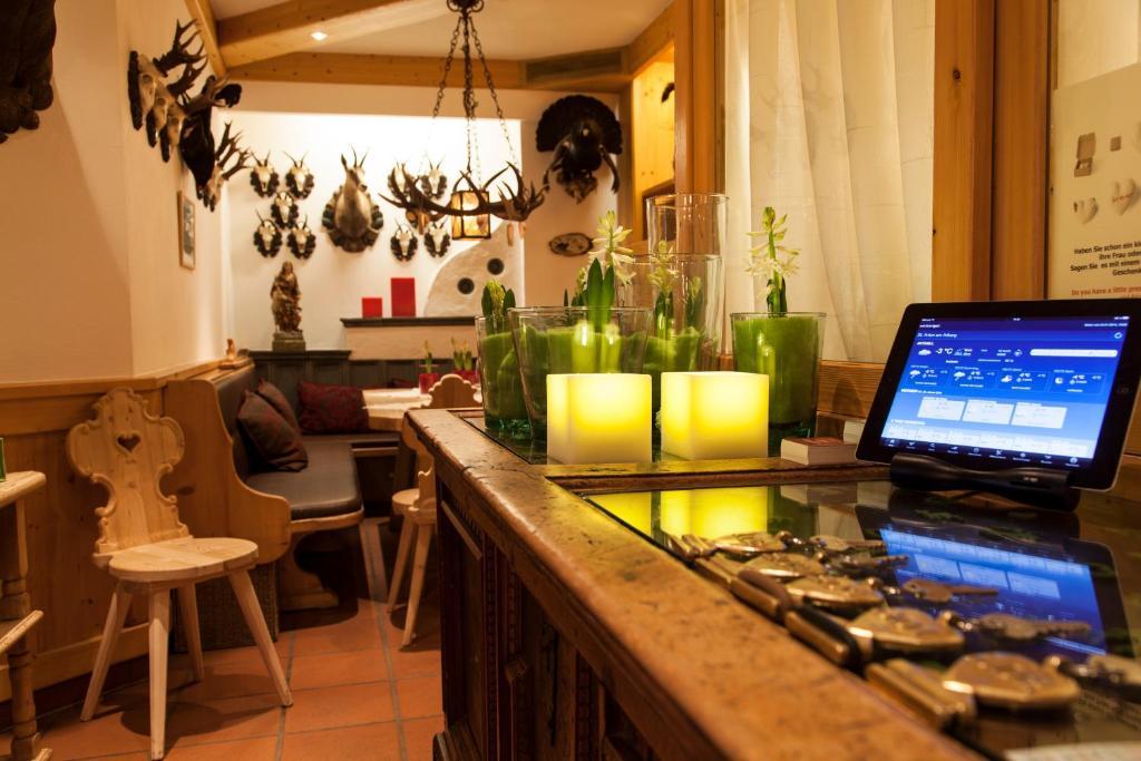 Am Dorfplatz Suites - Adults Only St. Anton am Arlberg Eksteriør bilde